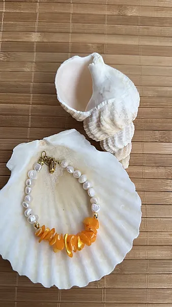 PEARLY