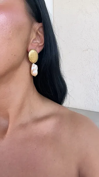 BAROQUE PEARL