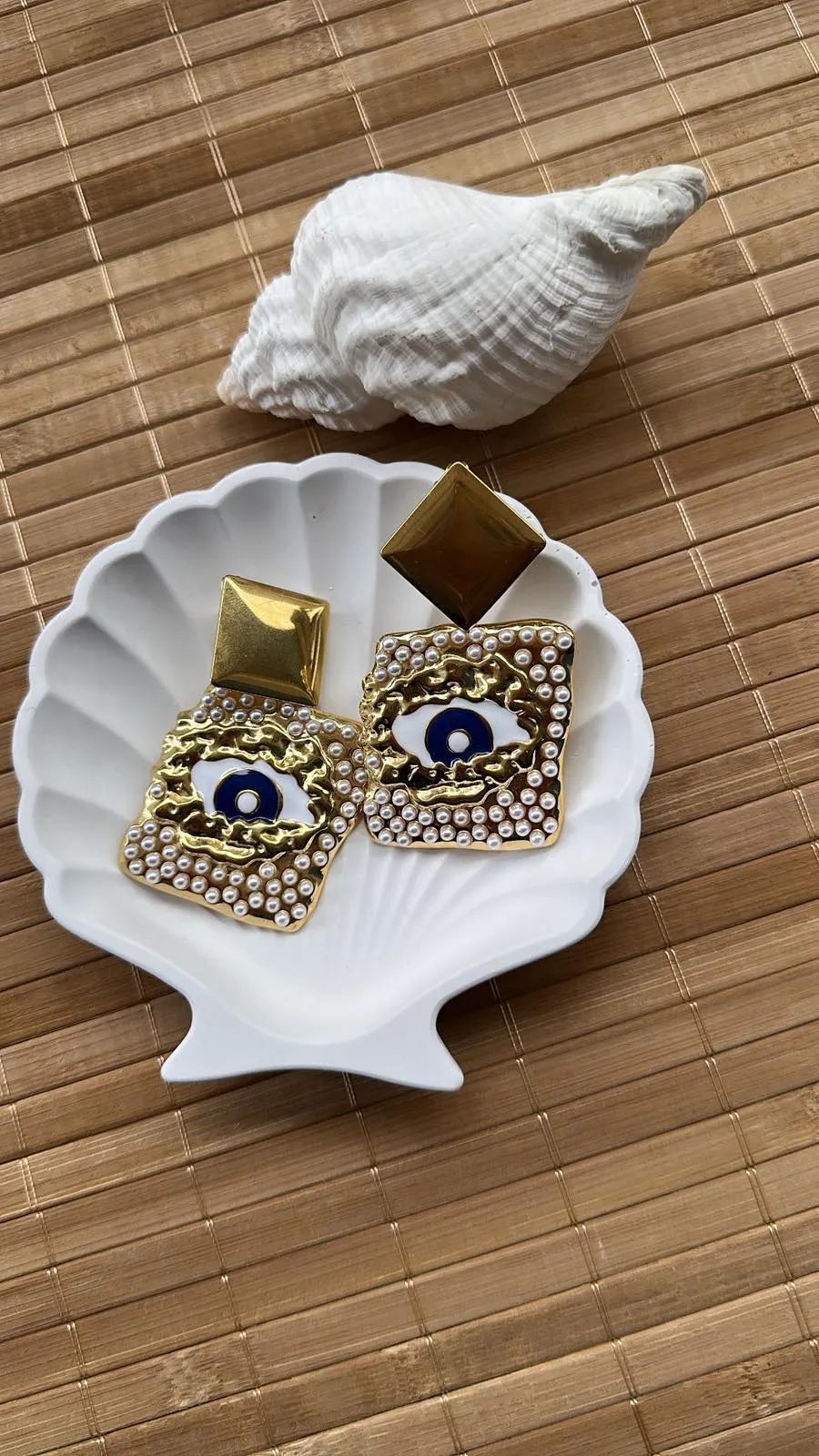 PEARLEYE