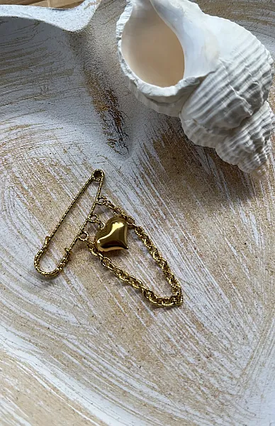 HEART BROOCH