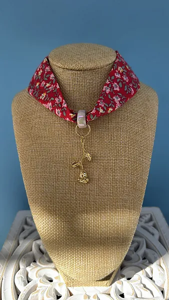 MIA CHOKER