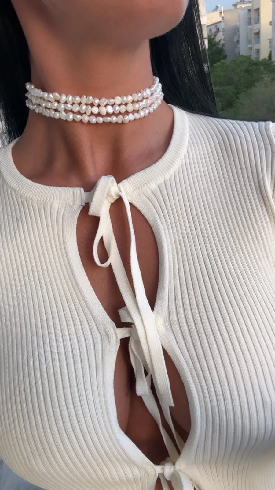TIMELESS CHOKER